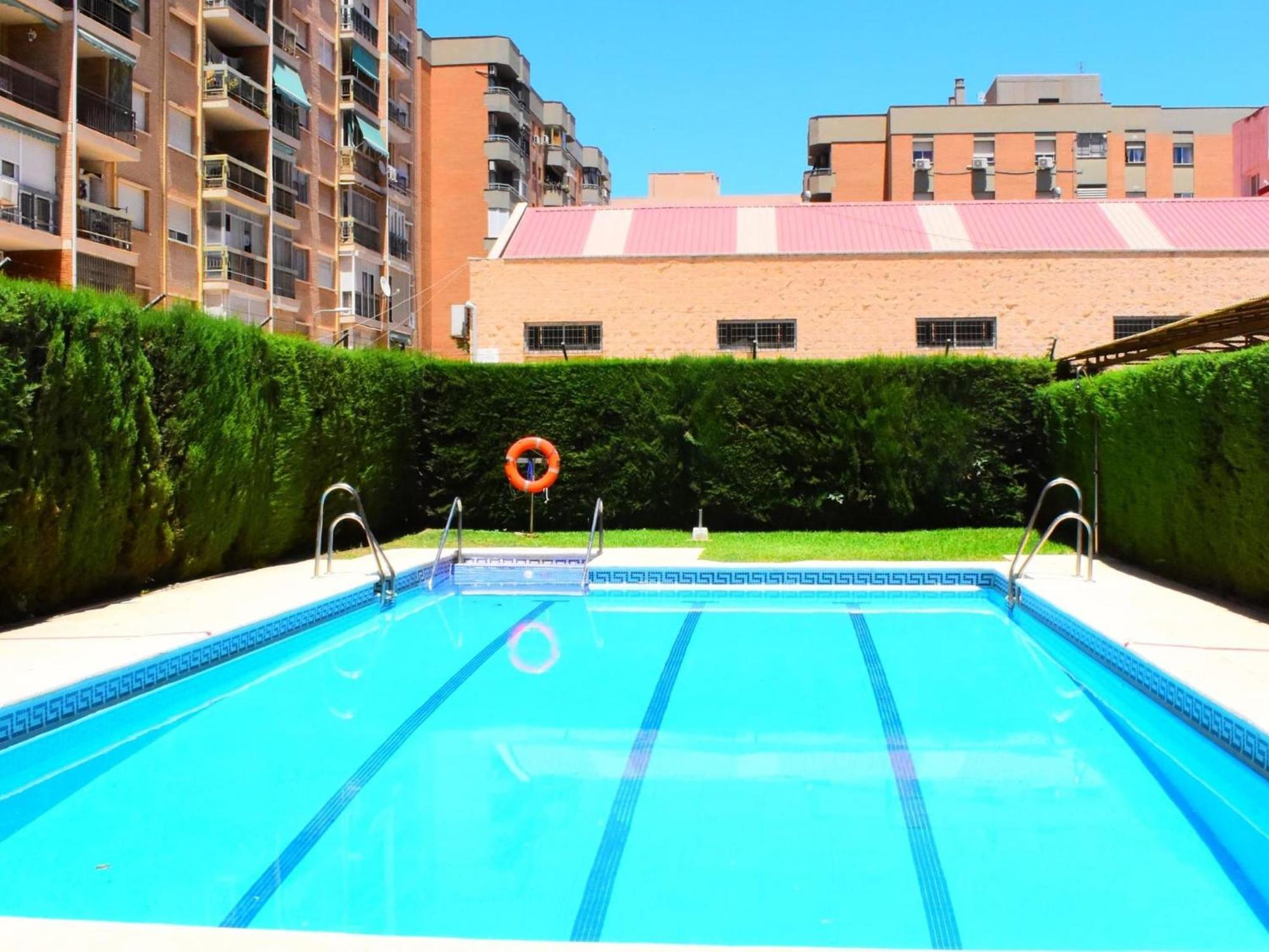 Amplio y luminoso apartamento cerca del centro y la playa con piscina y parking privado Málaga Exterior foto