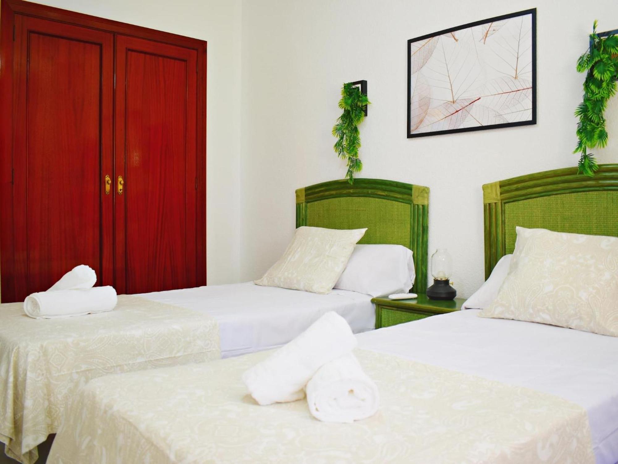 Amplio y luminoso apartamento cerca del centro y la playa con piscina y parking privado Málaga Exterior foto