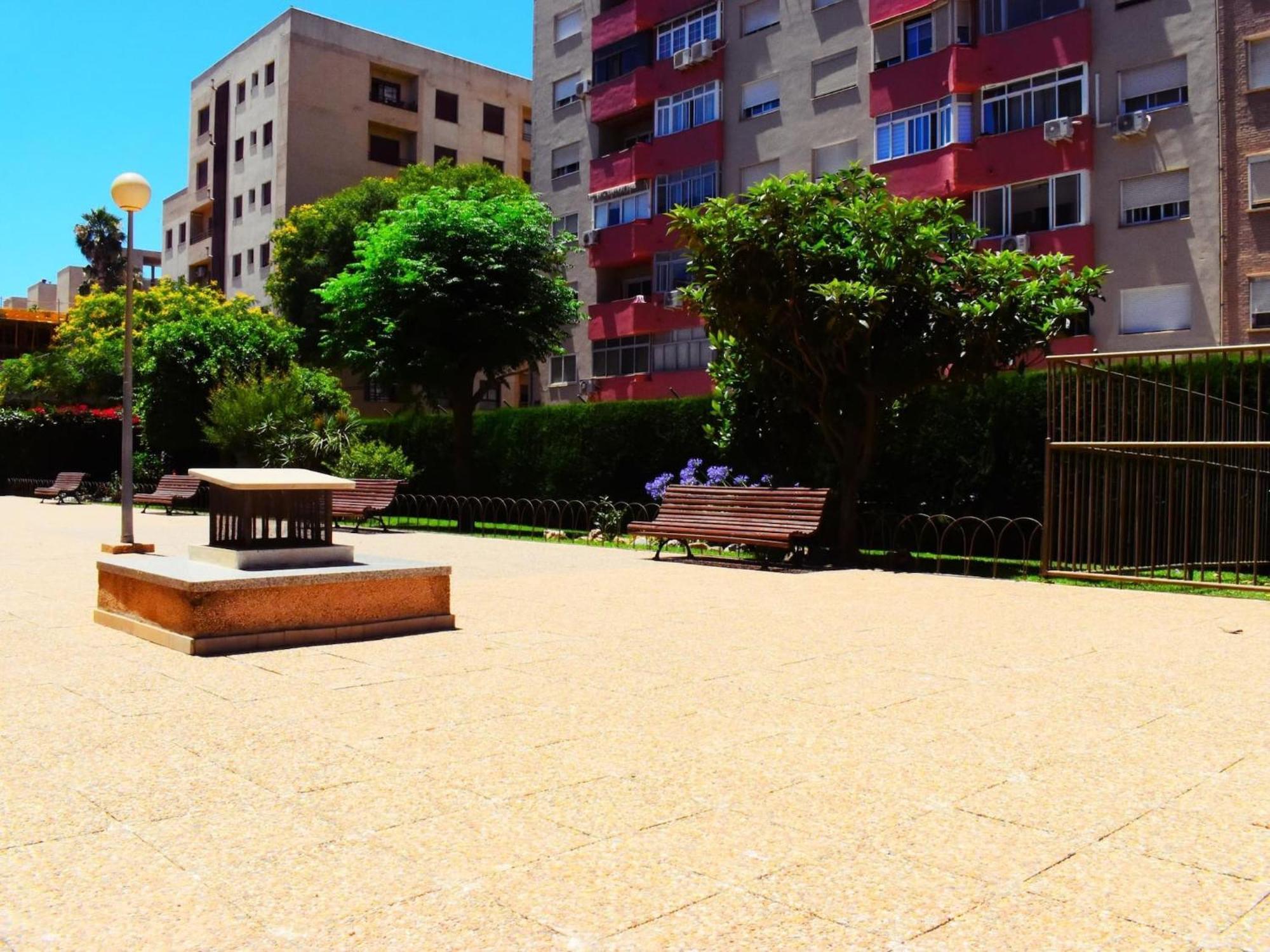 Amplio y luminoso apartamento cerca del centro y la playa con piscina y parking privado Málaga Exterior foto